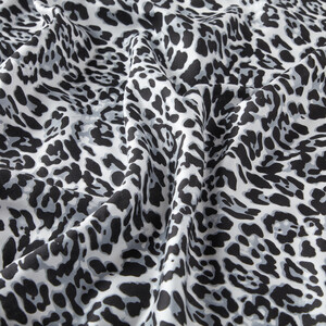 Black Leopard Modal Silk Hijab - Thumbnail