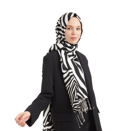 Siyah Beyaz Zebra Desenli Modal İpek Şal